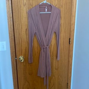 Skims soft lounge robe